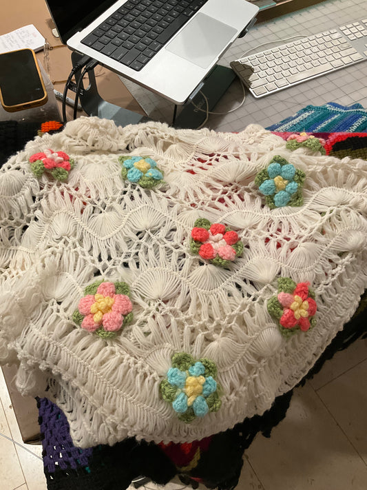 Scalloped Sweet Floral Shawl Wrap Sweater